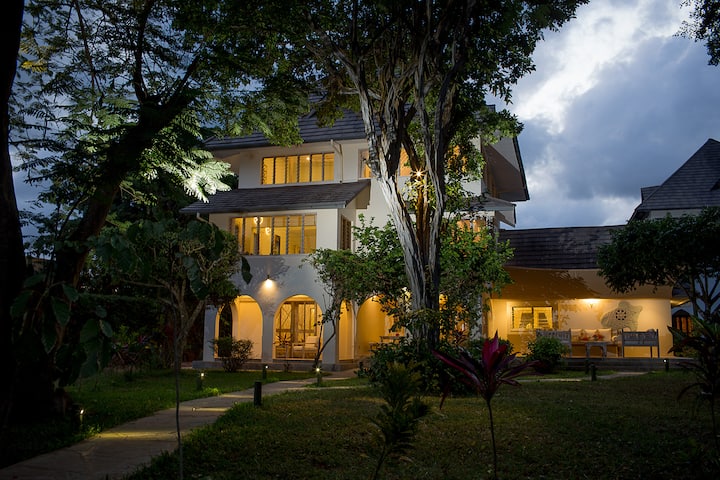 Dolphin House Galu Beach, 5BR — photo 49