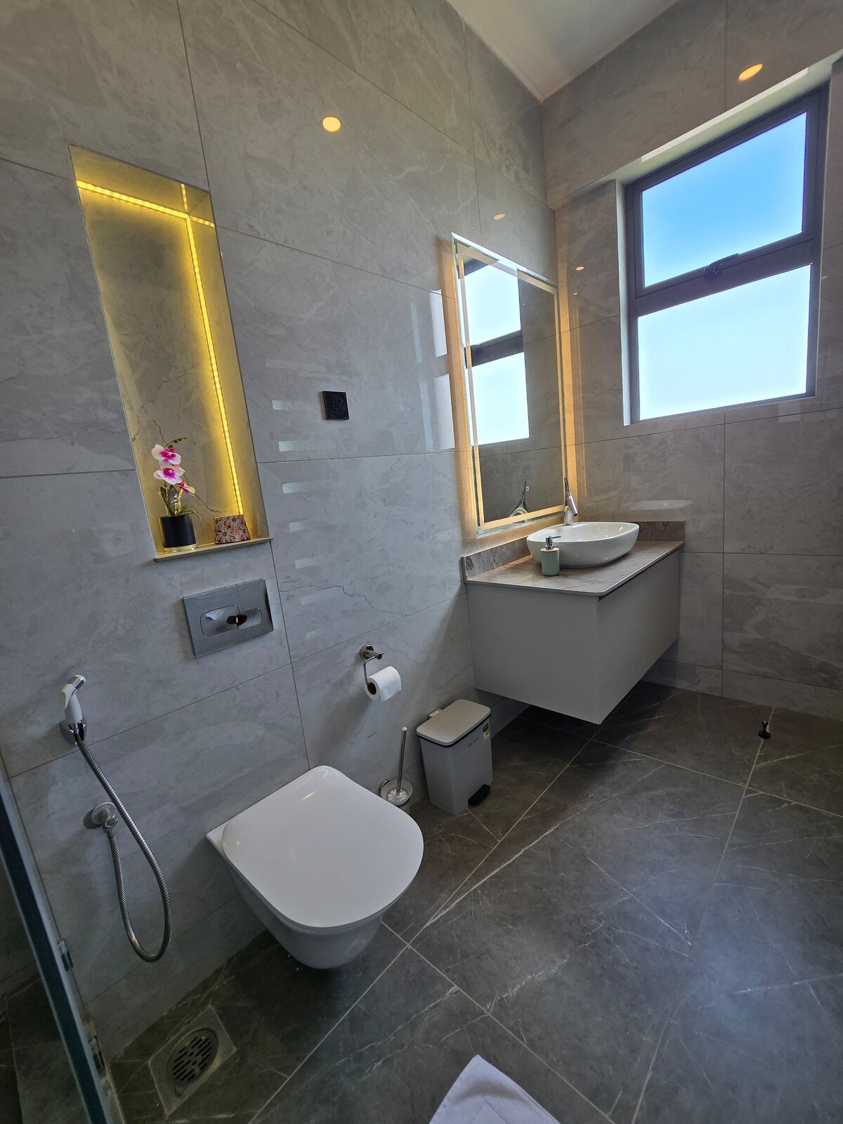 Nauras Towers Beachfront, 4BR — photo 49