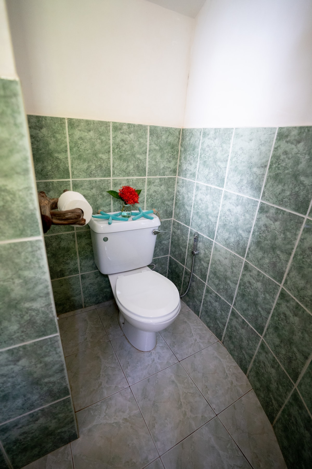 Fumbeni House, 4BR — photo 41