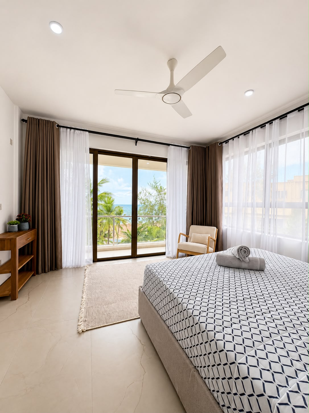 Beachfront Apartment, Nyali 3BR — photo 15