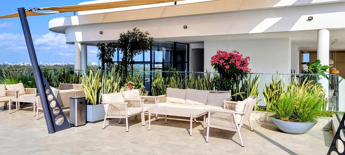 Swahili 1BR with Rooftop Pool — photo 20
