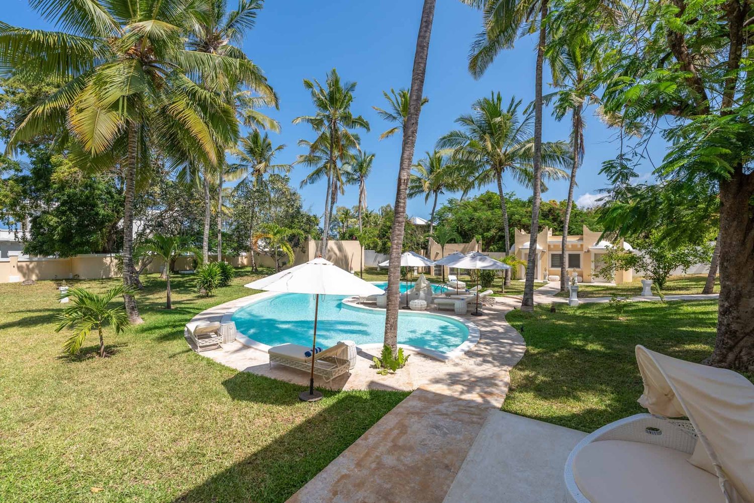 Villa Malaika, 5BR — photo 9