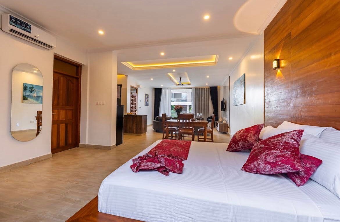 Palm Haven 1, 5BR — photo 29