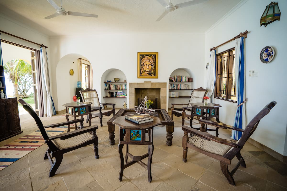 Fumbeni House, 4BR — photo 17