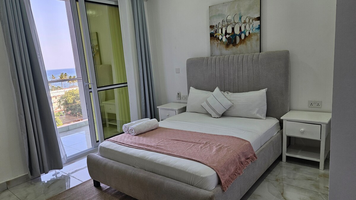 Seaside Haven Sea Views, 4BR — photo 32