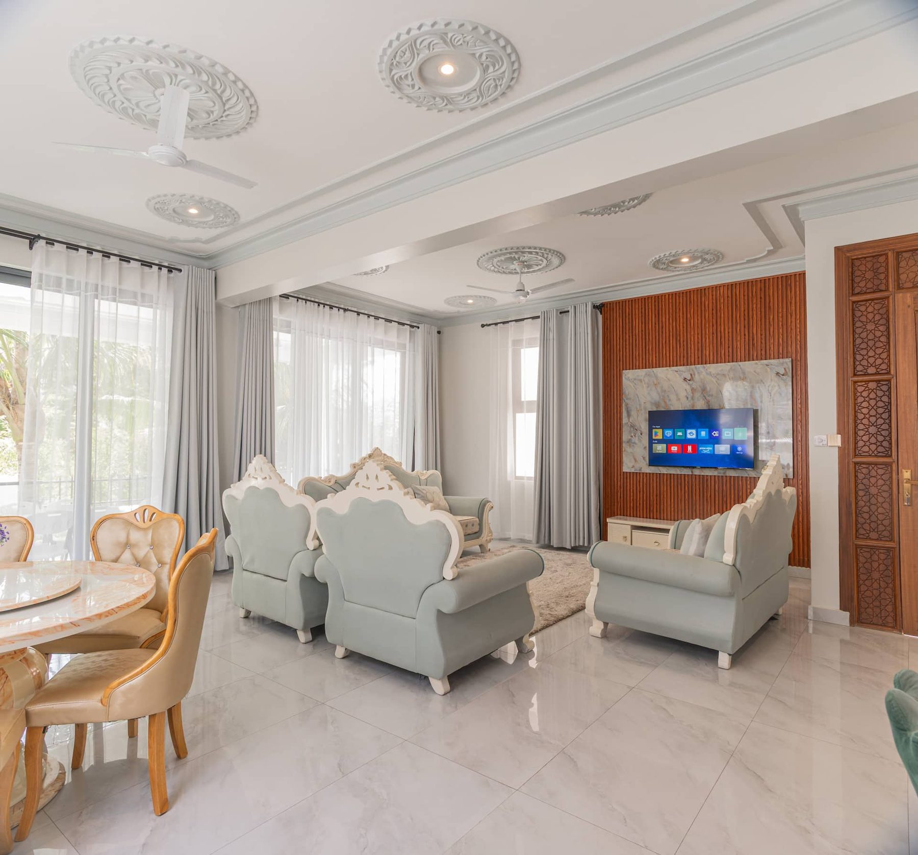 Ocean Villa Luxury 9BR Beachfront — photo 20