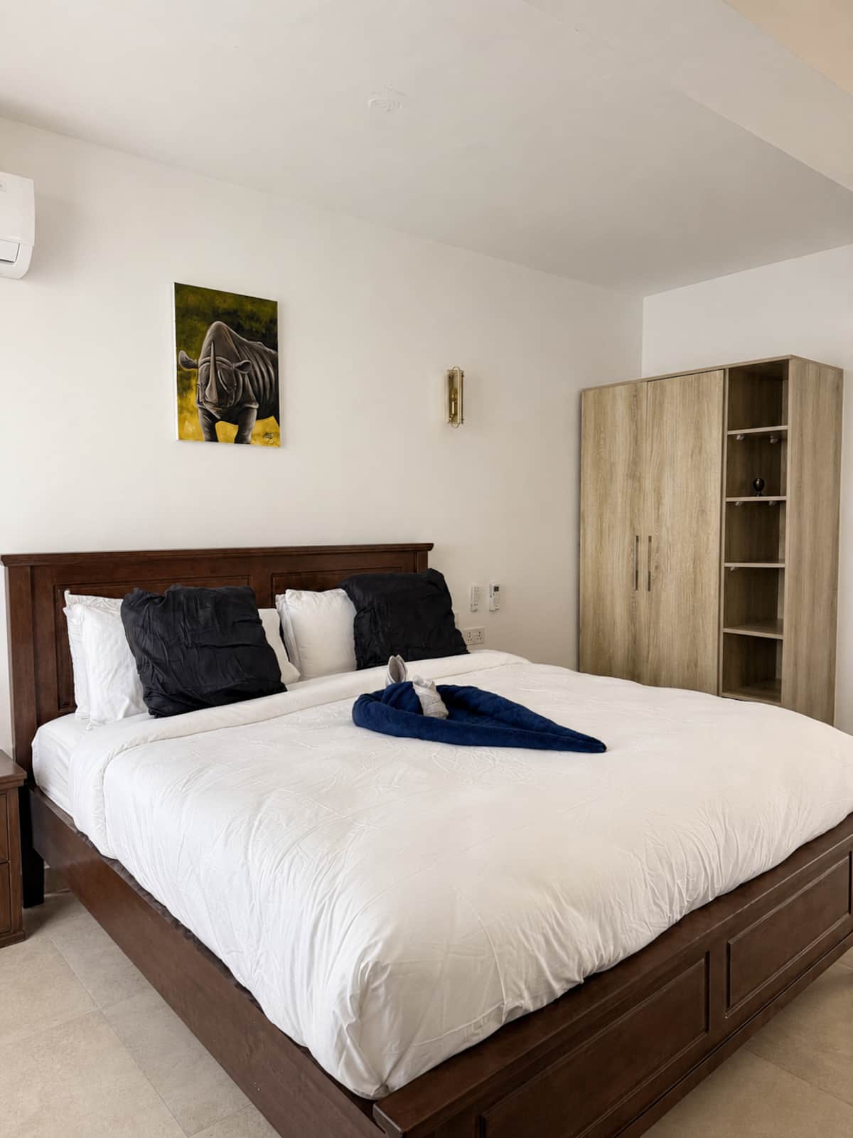 Executive Suite 4BR Penthouse, Sandy Shore — photo 24