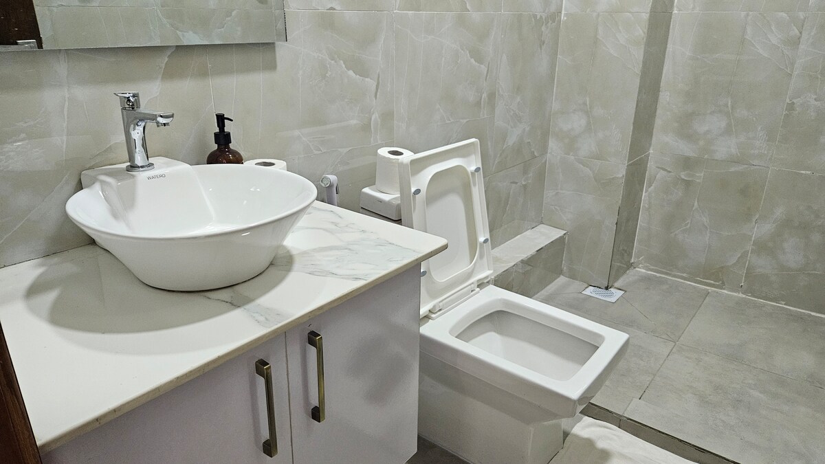 Seaside Haven Sea Views, 4BR — photo 44