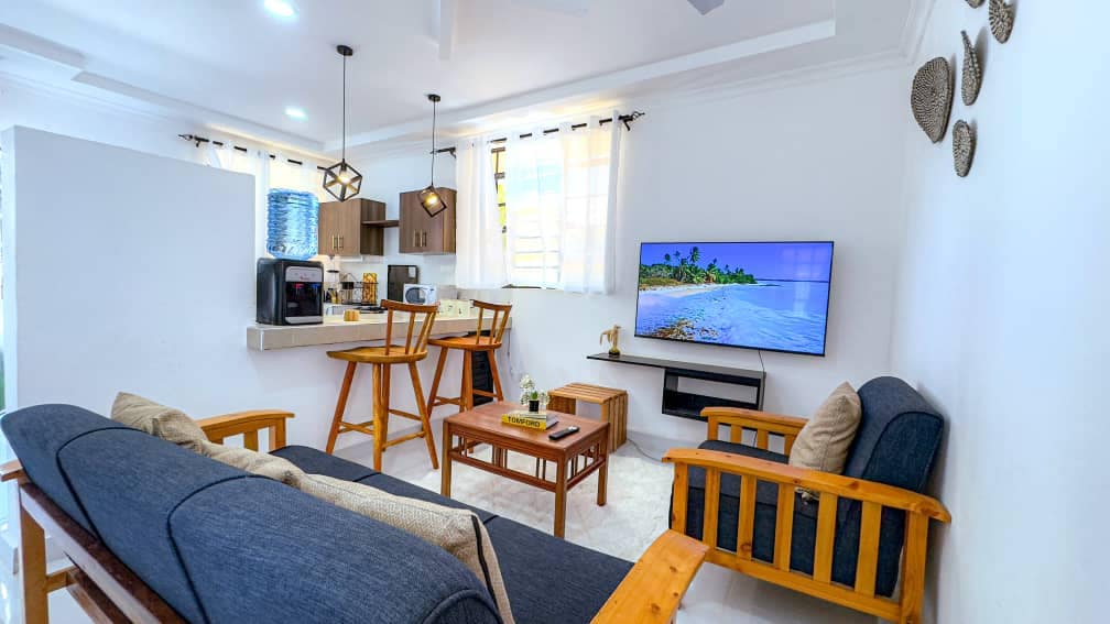 Romantic Getaway Near Diani Beach — view 1