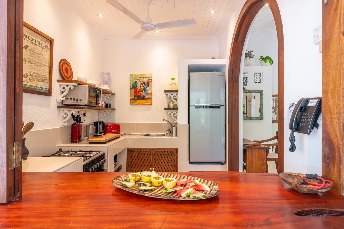 Inshallah Beach Cottage — photo 22