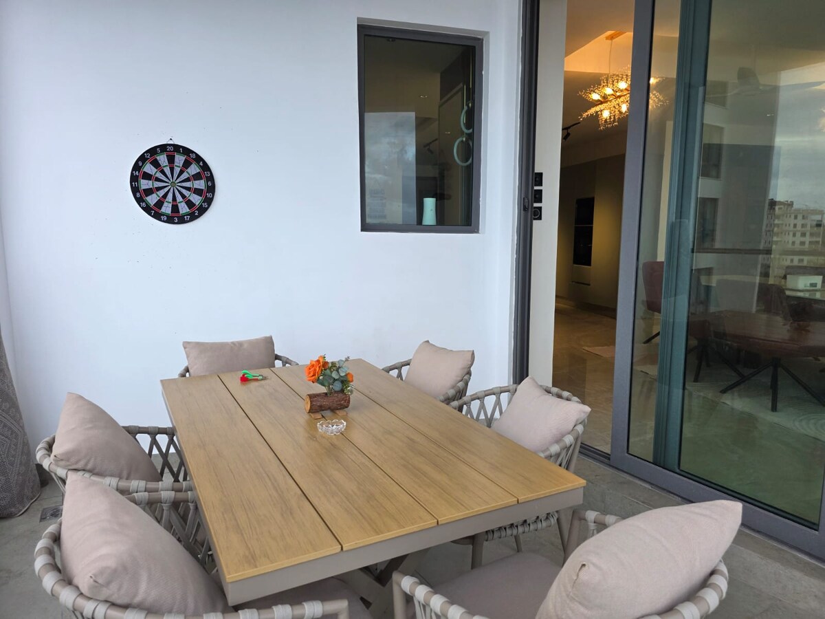 Nauras Exclusive Beachfront, 4BR + DSQ — photo 6