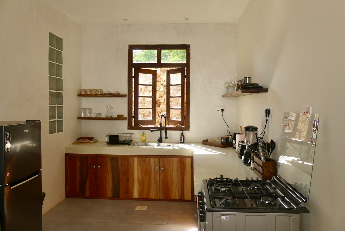 Plunge Pool Suite, 1BR — photo 32