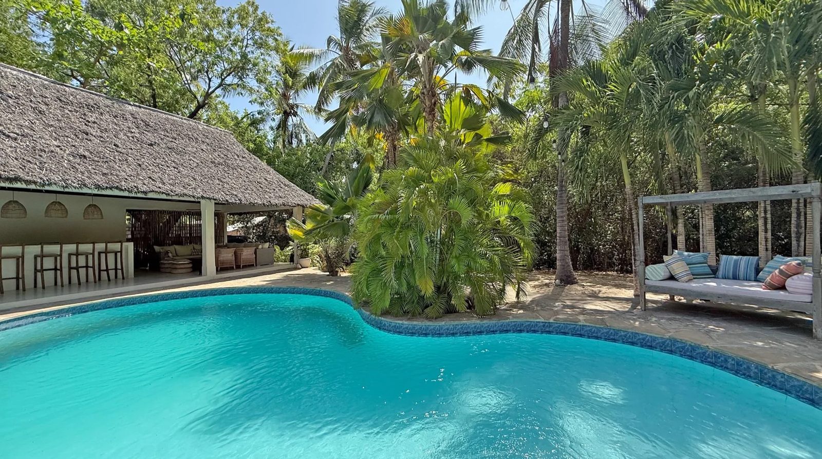 Coconut Grove, 4BR Mida Forest — view 2
