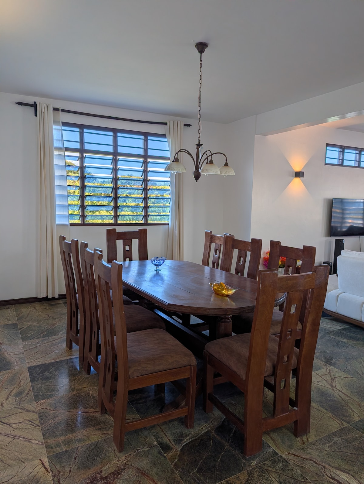 Luxury 4BR Beachfront Villa, Private Paradise — photo 11