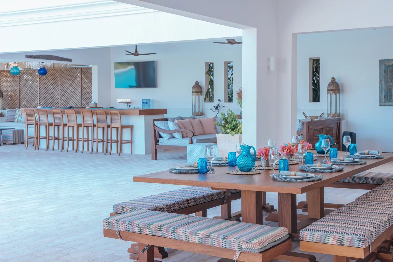 Kuba House, 6BR Beachfront — photo 2