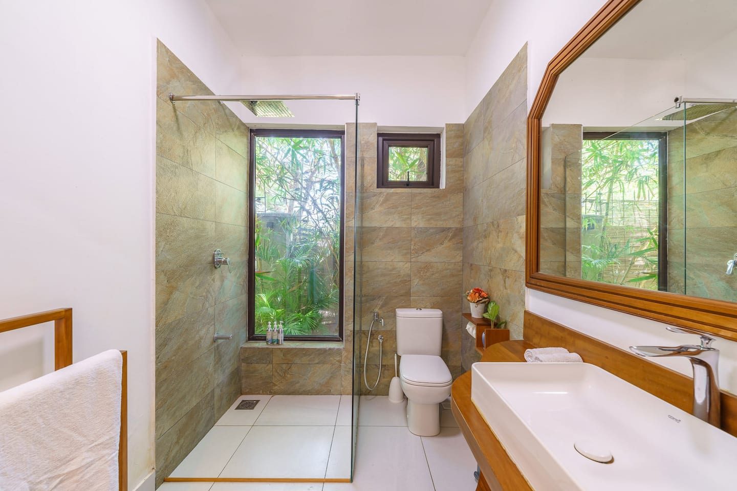Garden Suite, Namaste Diani — photo 22