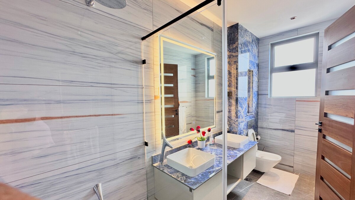 Nauras Apartment, Modern Coastal Stay 2BR — photo 66
