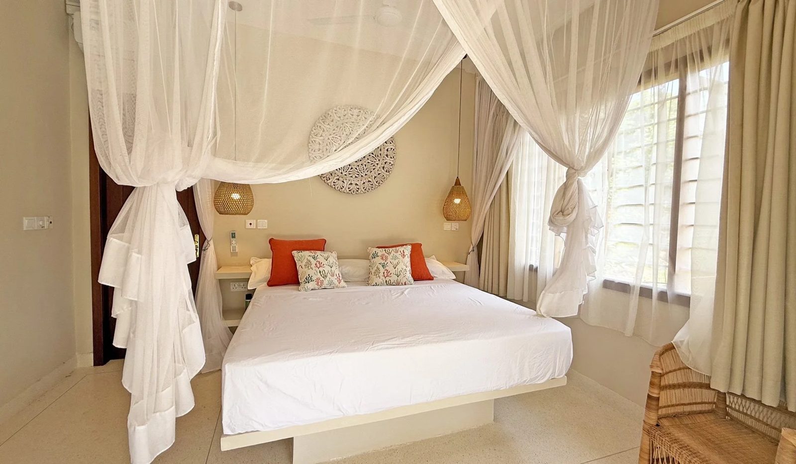 Upepo House, 4BR Mida Forest — photo 28