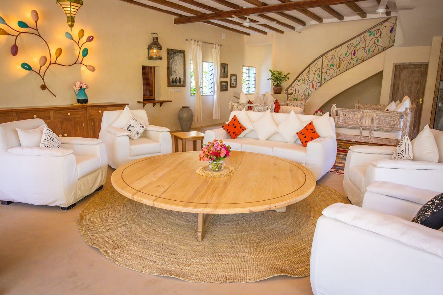 Babylon Beach House — photo 2