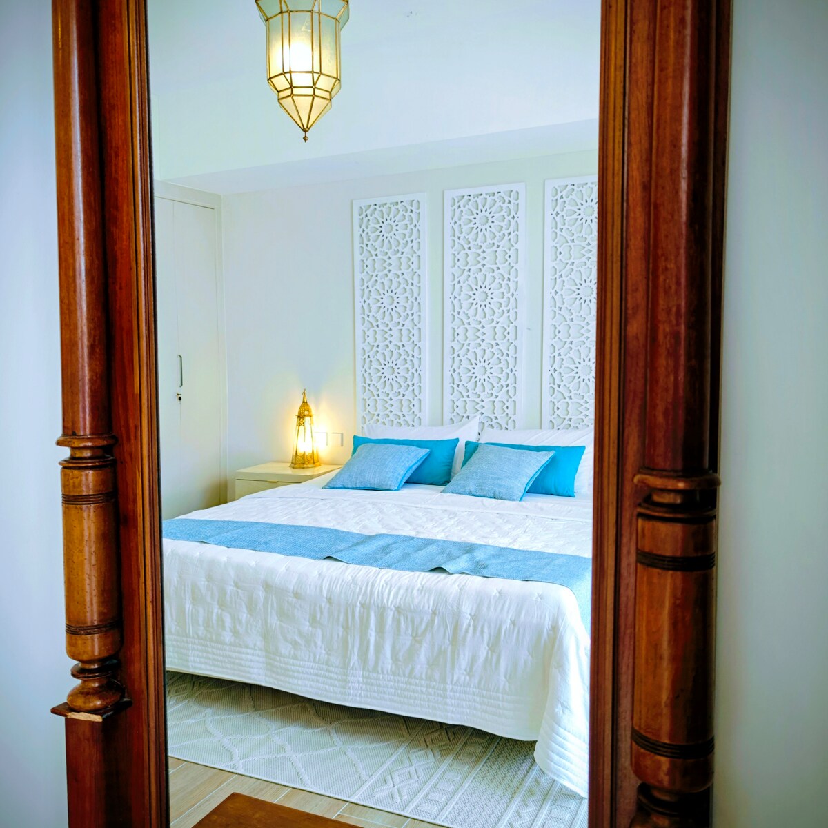 Swahili 1BR with Rooftop Pool — photo 21