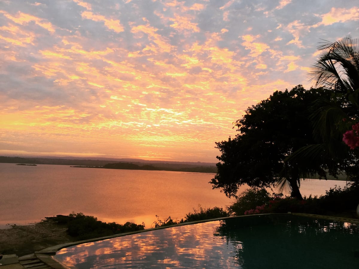 Fumbeni House, 4BR — photo 8