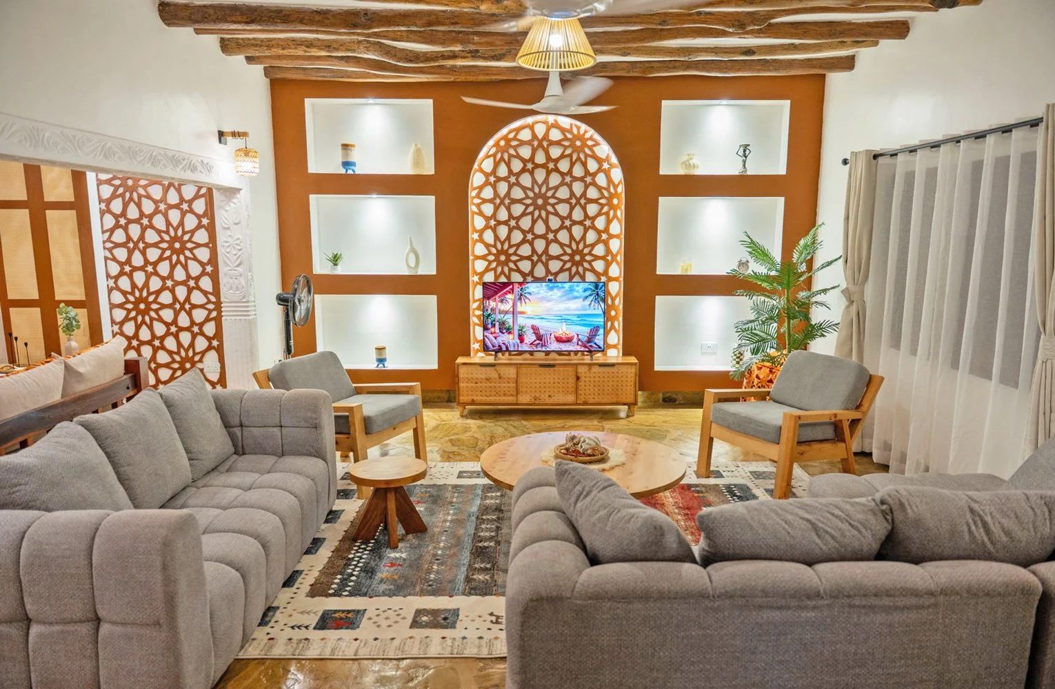 Denise House, 4BR with Cottage — photo 38