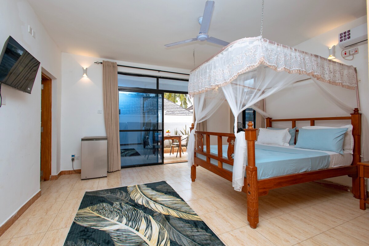 8BR Diani Villa, Pool & Chef — photo 49