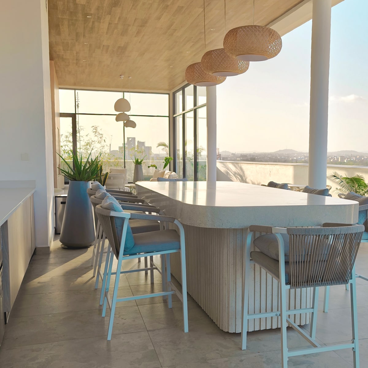 Swahili 1BR with Rooftop Pool — photo 16