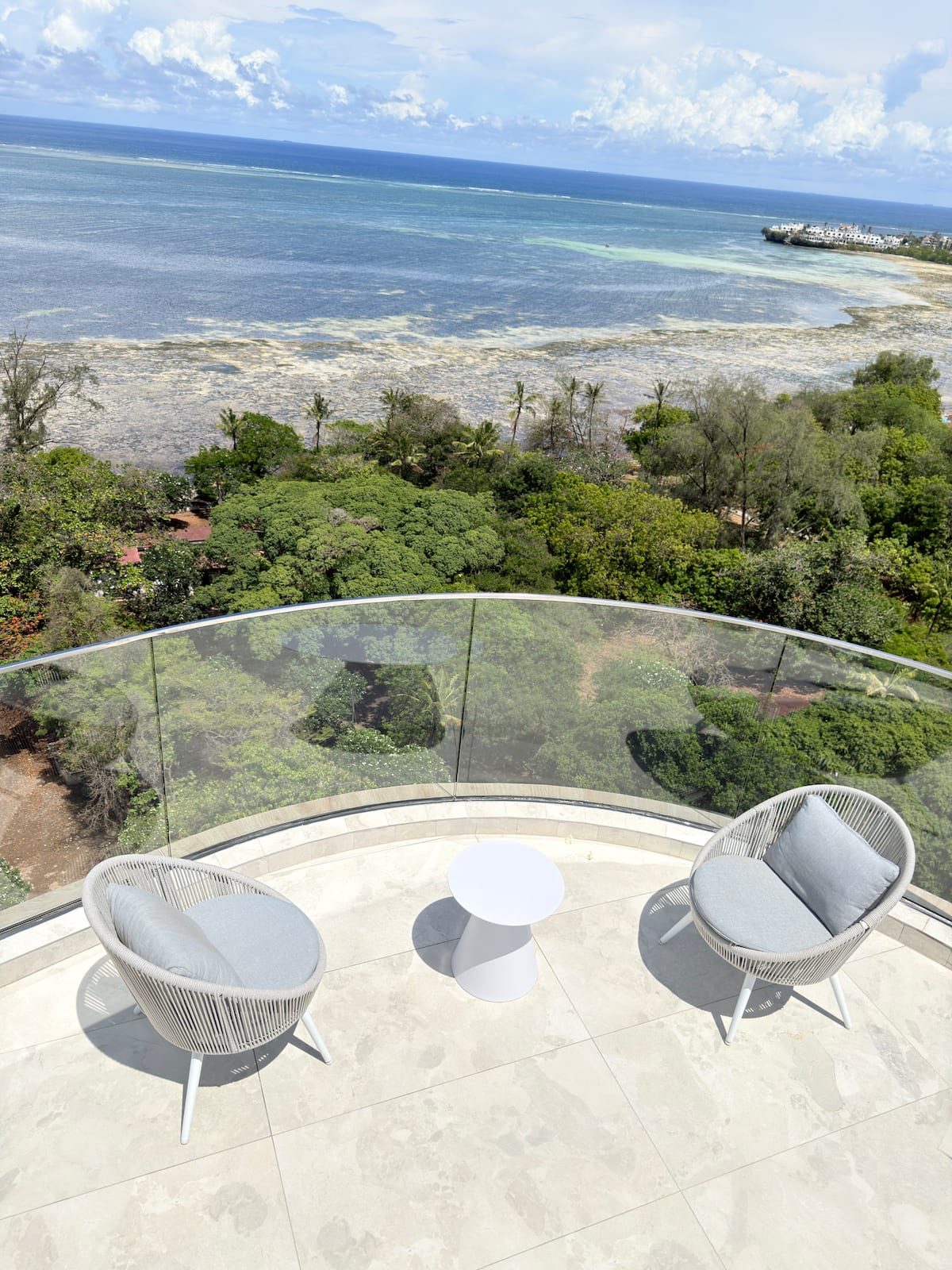 Luxury Oceanview 2BR Nyali — photo 13