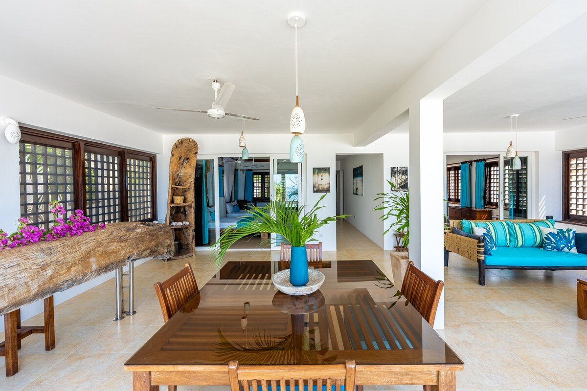 Tequila Sunrise Beach Cabana — photo 44