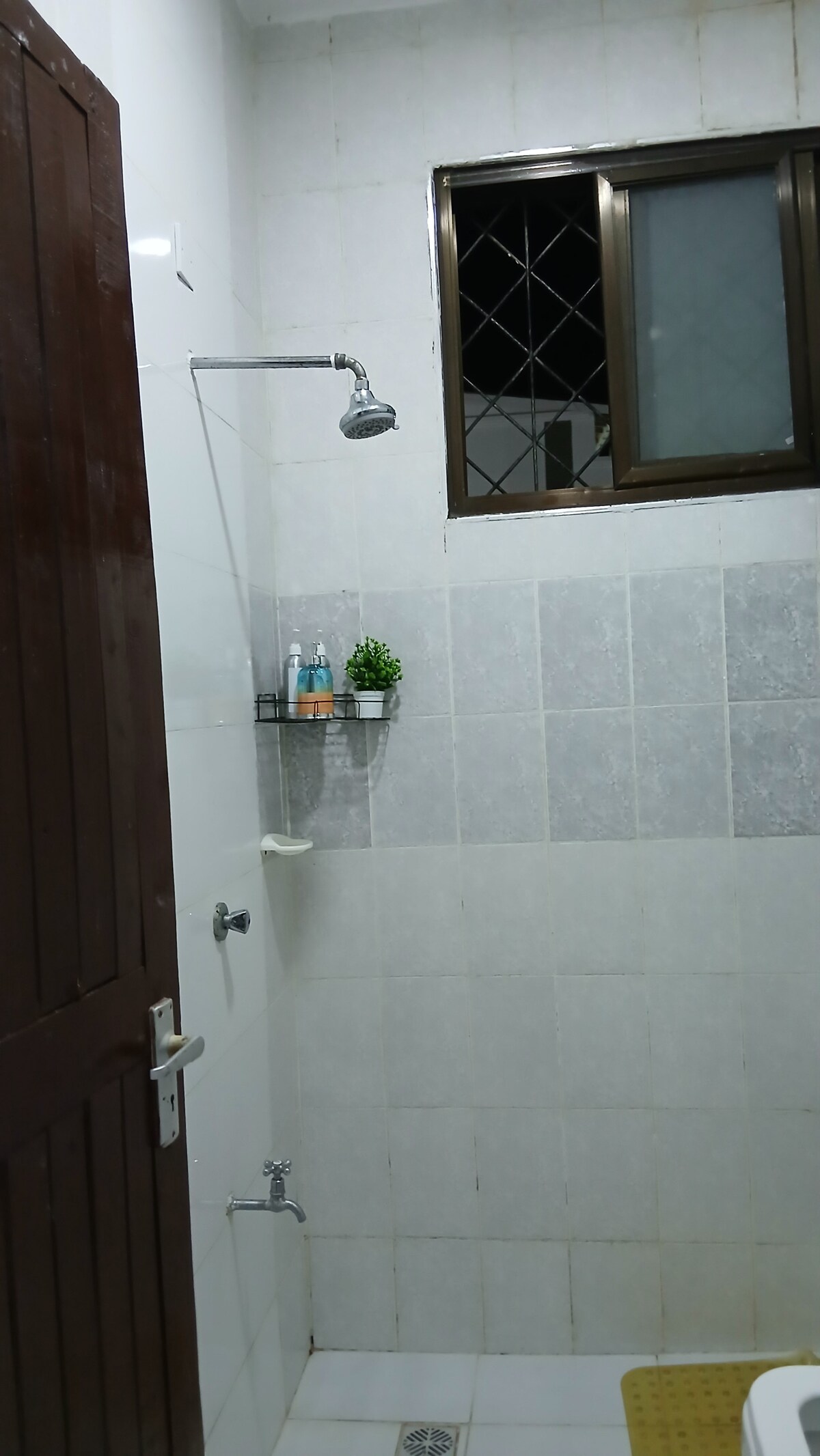 Modern Stay at Diani Shores — photo 12
