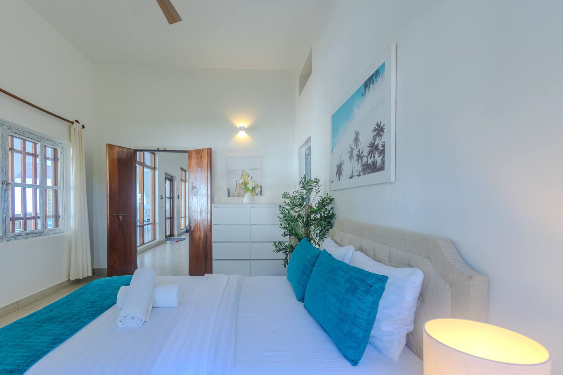 Sky Villa — Luxury Pool Retreat — photo 67