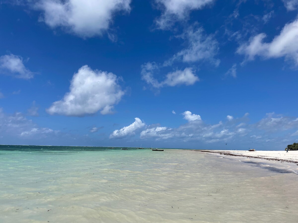 Dolphin House Galu Beach, 5BR — photo 22