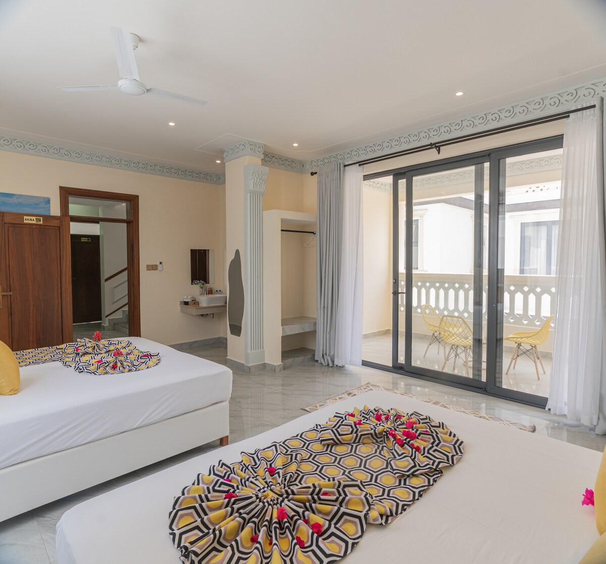 Ocean Villa Luxury 9BR Beachfront — photo 76
