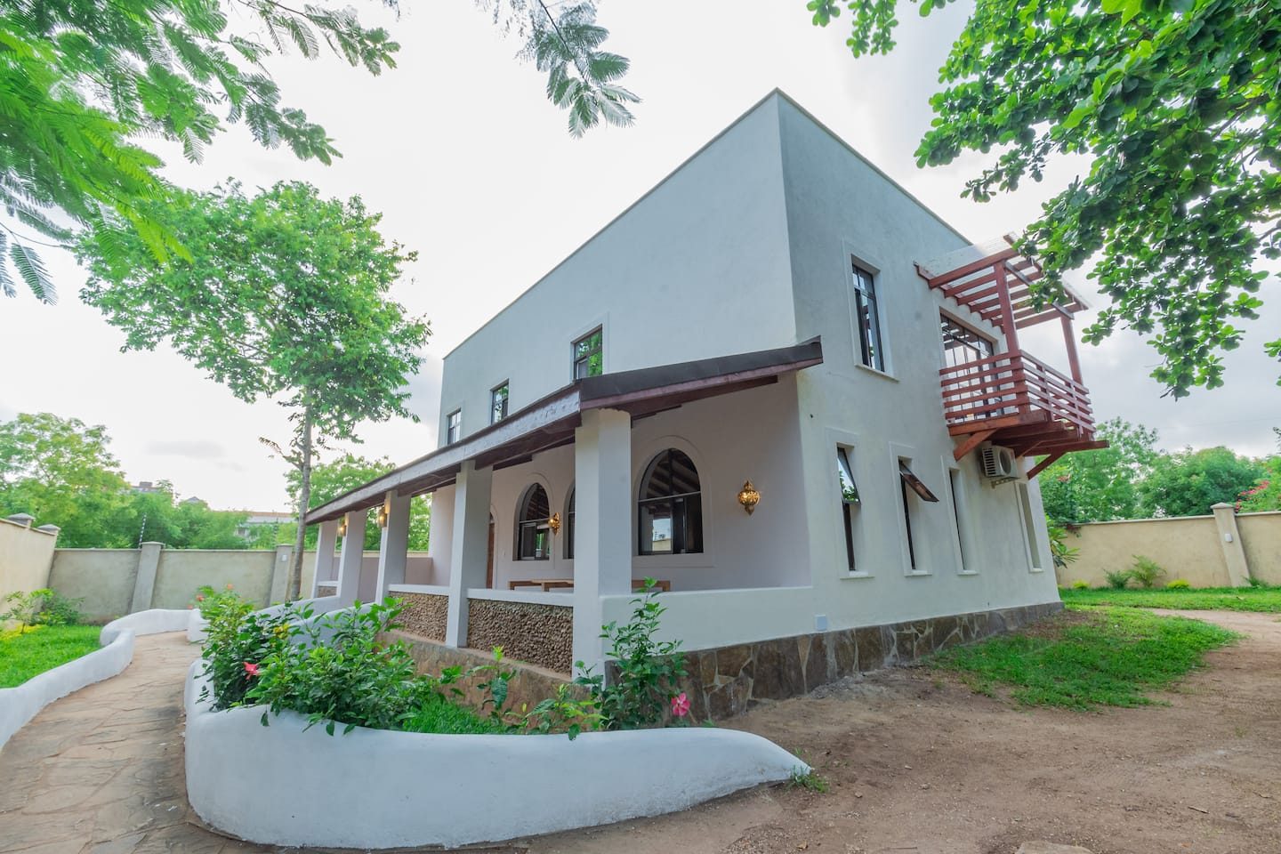 Jandi Diani — photo 104