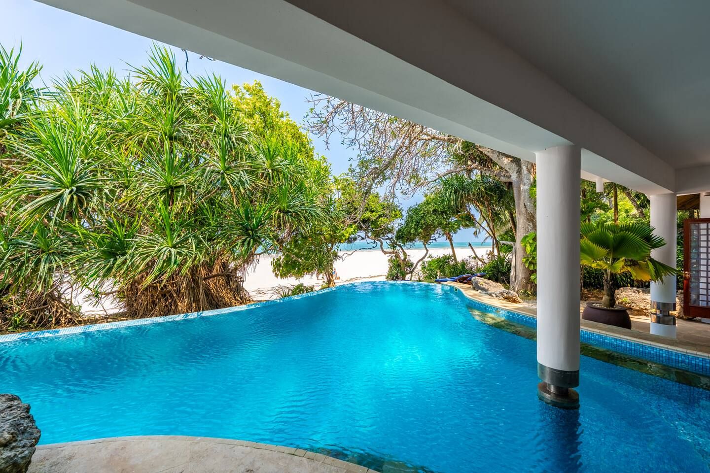 Tequila Sunrise Villa — photo 116