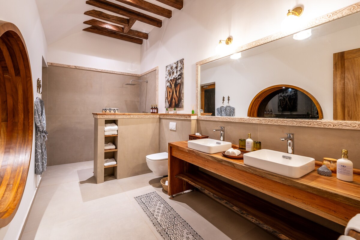 Pandanas Beach Villa — photo 33