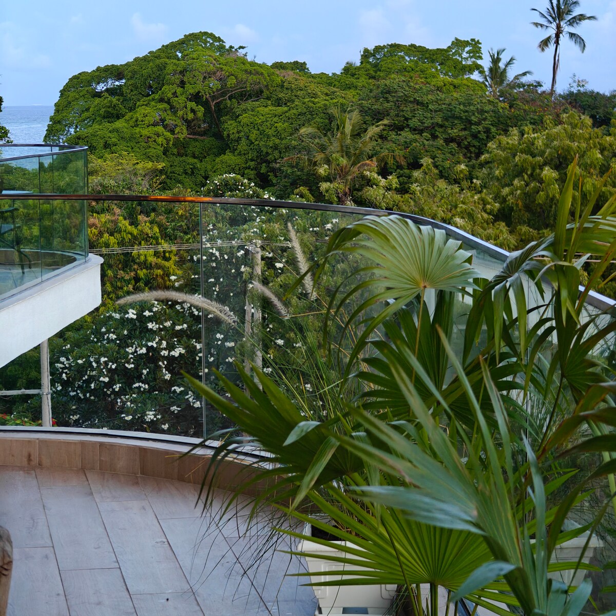 Swahili 1BR with Rooftop Pool — photo 36