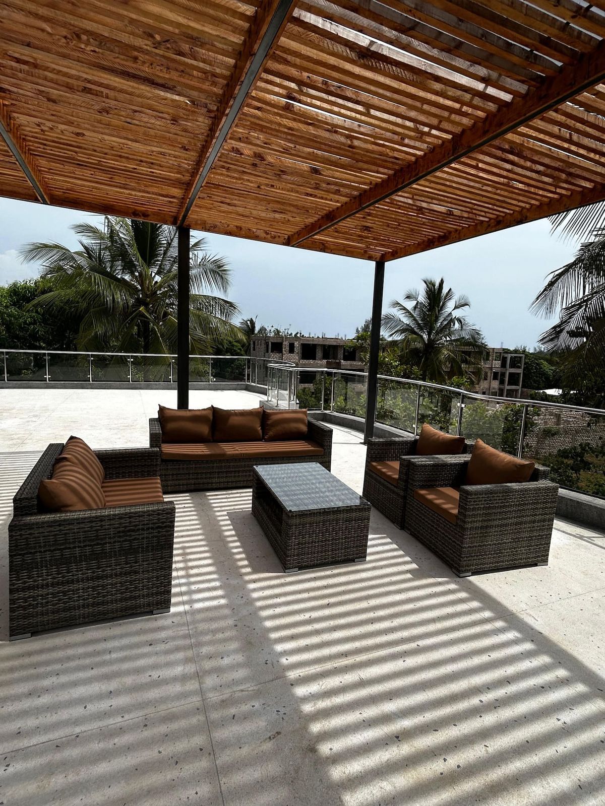 Serian Breeze Family Villa — photo 39