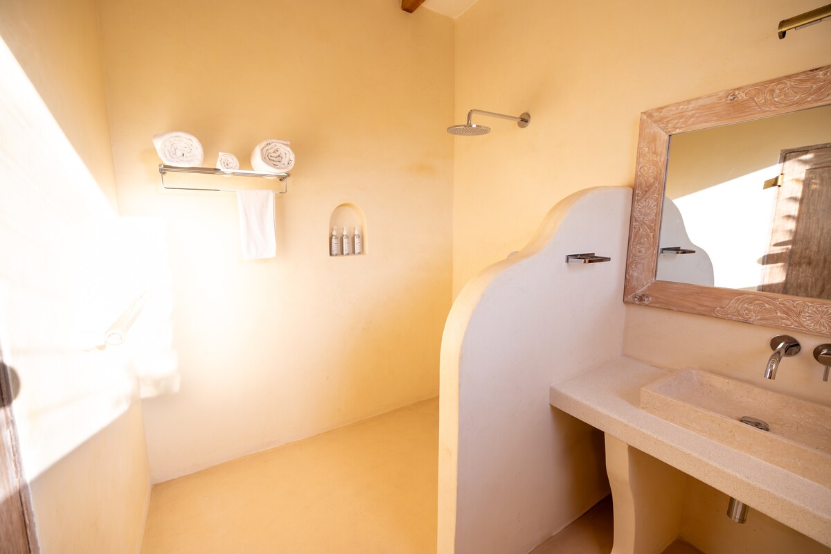Jahazi Beach House, Galu Beach, 5BR — photo 38