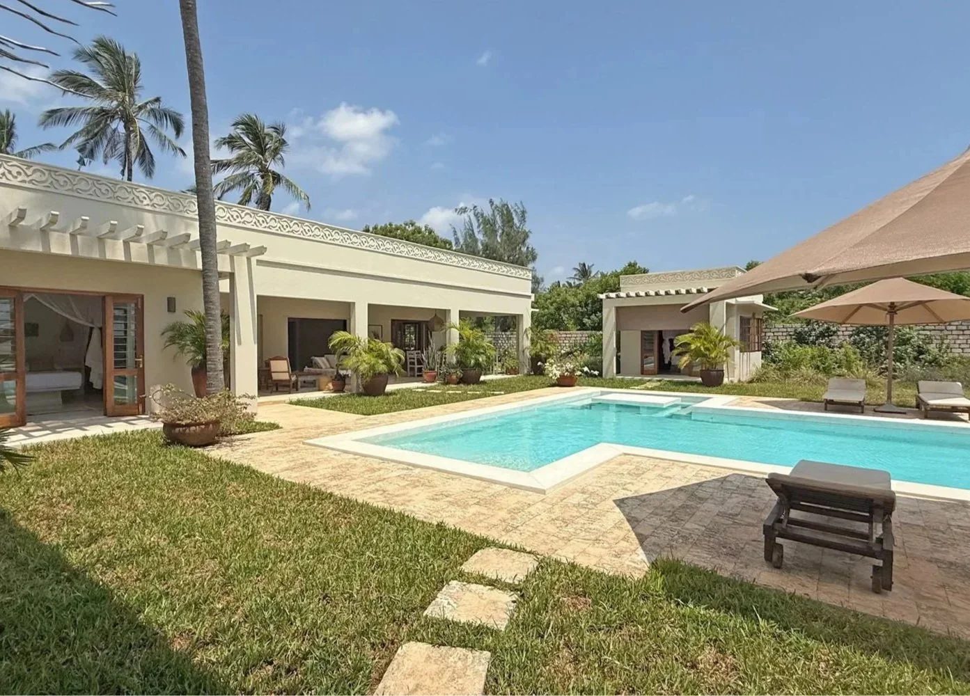 Upepo House, 4BR Mida Forest — photo 6