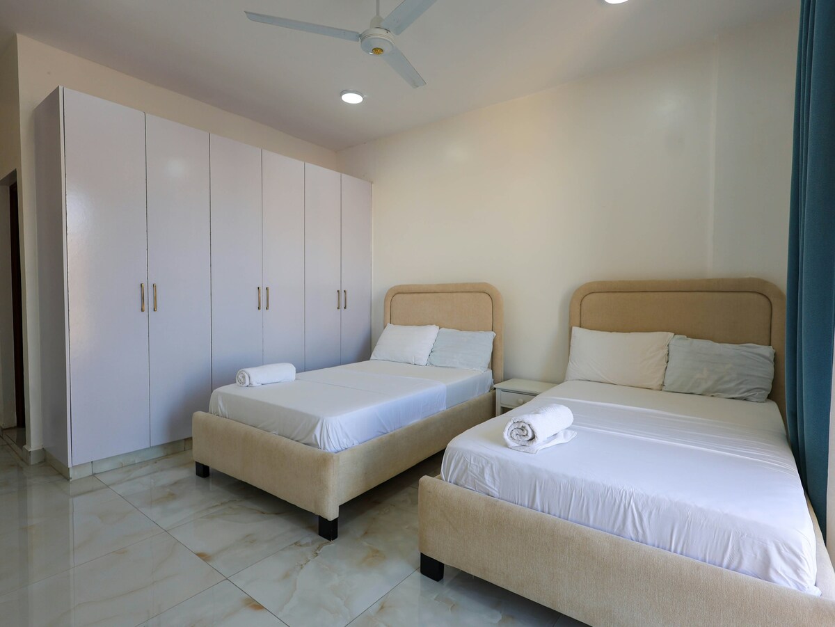 Seaside Haven Sea Views, 4BR — photo 91