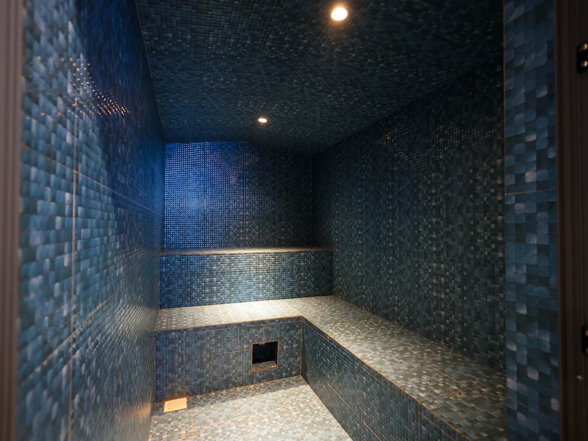 Nauras Towers Beachfront, 4BR — photo 19