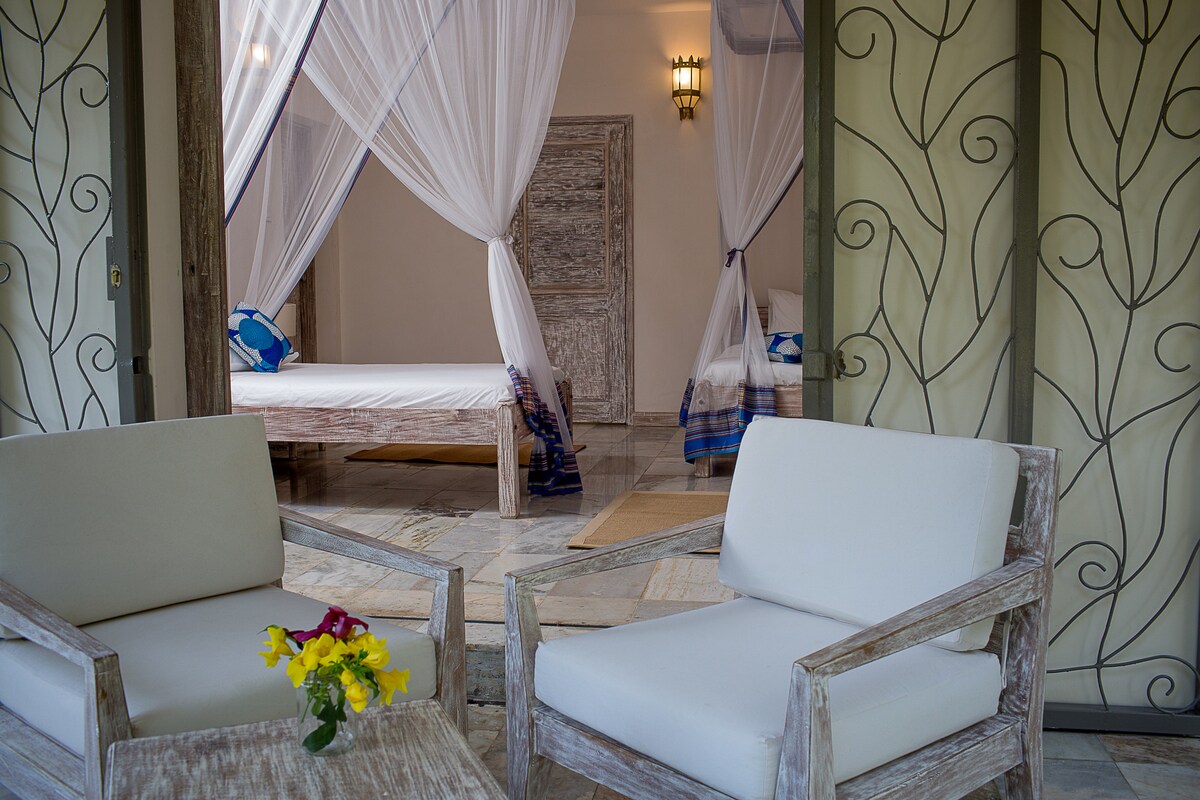 Dolphin House Galu Beach, 5BR — photo 4