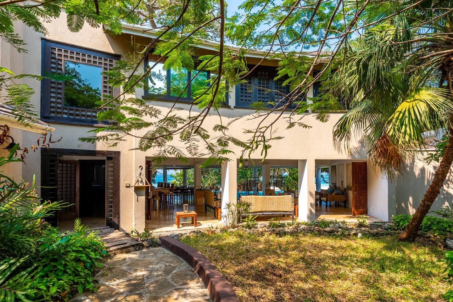 Tequila Sunrise Villa — photo 107