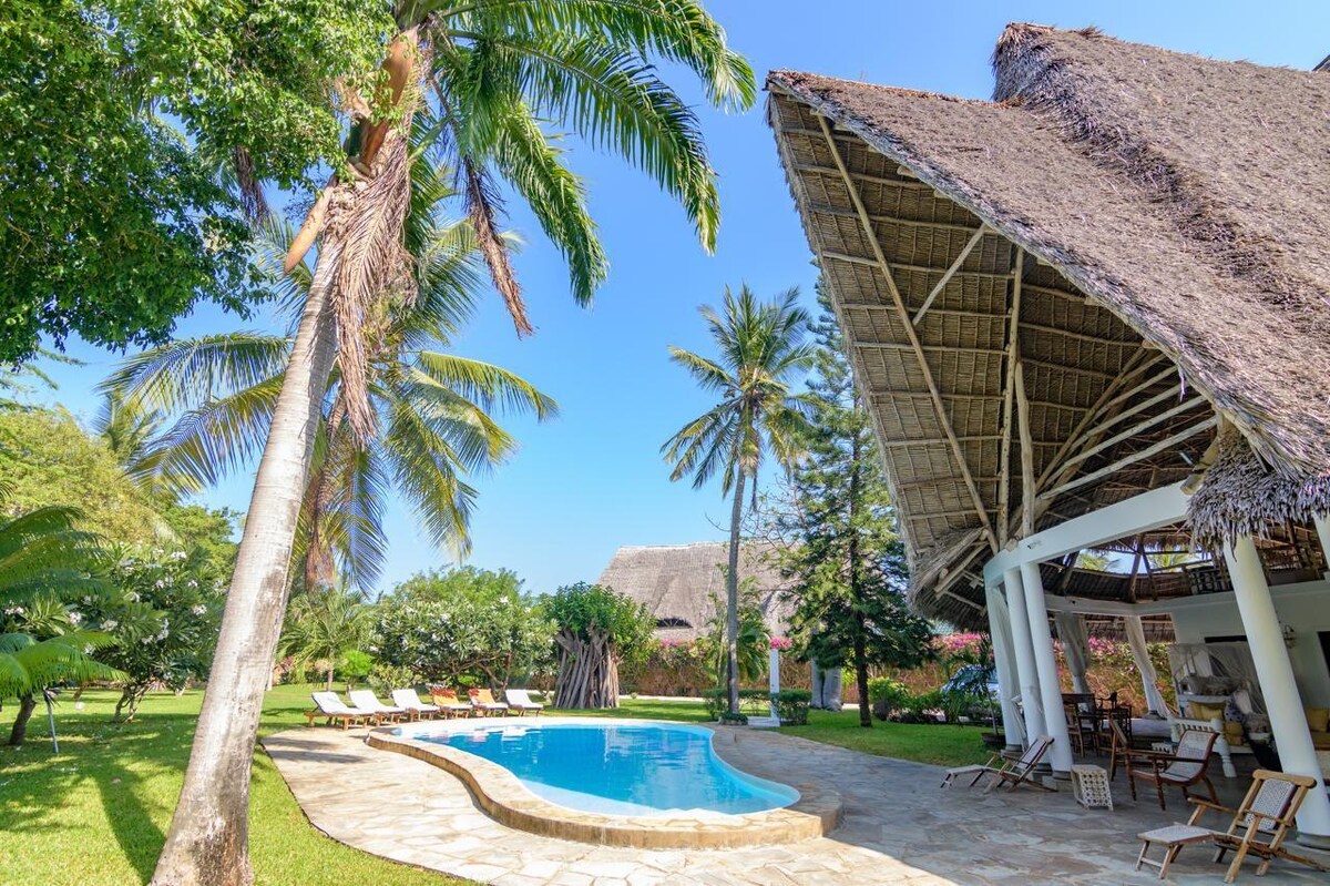 5BR Ensuite Villa With Pool — photo 6