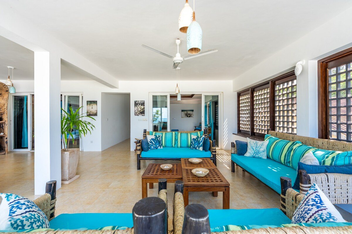 Tequila Sunrise Beach Cabana — photo 35