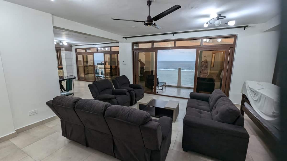 Jade Penthouse Beach Apartment, 4BR — photo 21