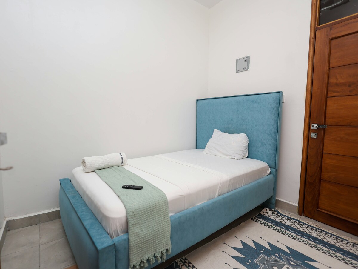 Seaside Haven Sea Views, 4BR — photo 42
