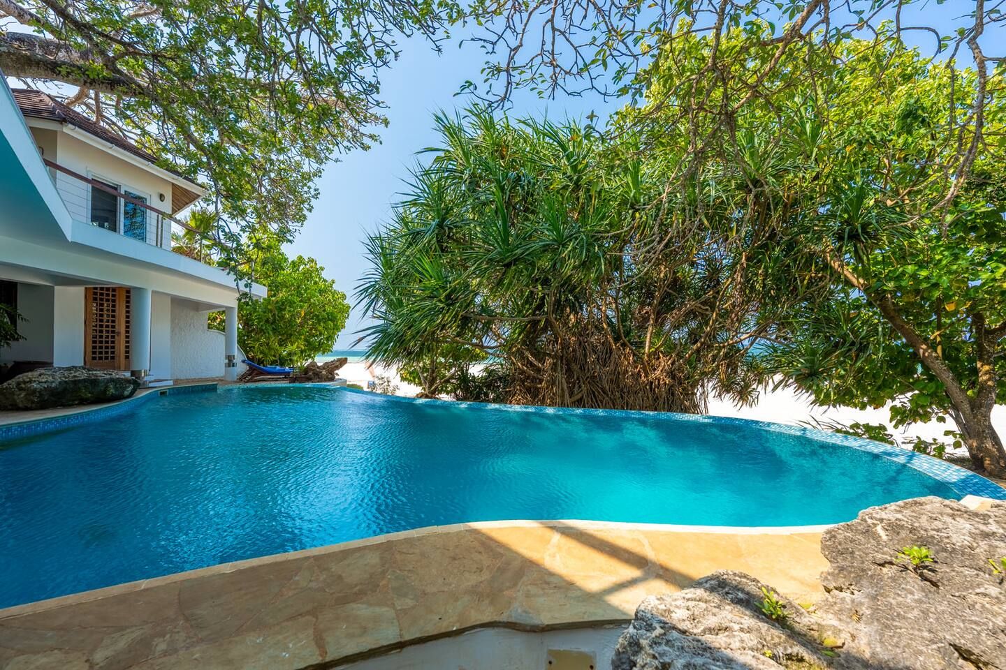 Tequila Sunrise Villa — photo 32
